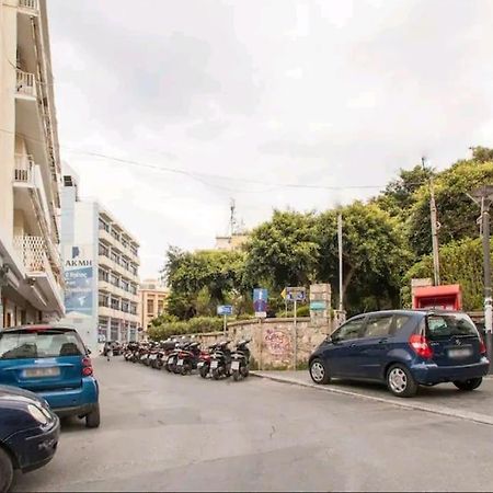 Cozy Apartment In The Heart Of The City 이라클리온 외부 사진